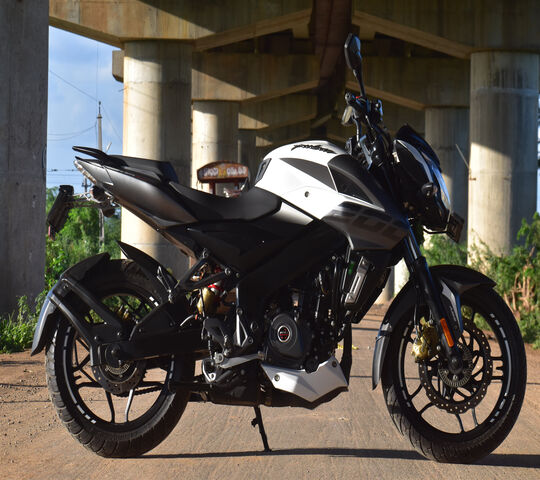 Unleashing the NS200 BEAST: Power Meets Precision 🏍️💨 Wallpaper ...