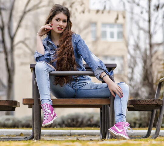 Девушки В Джинсах Фото На Улице