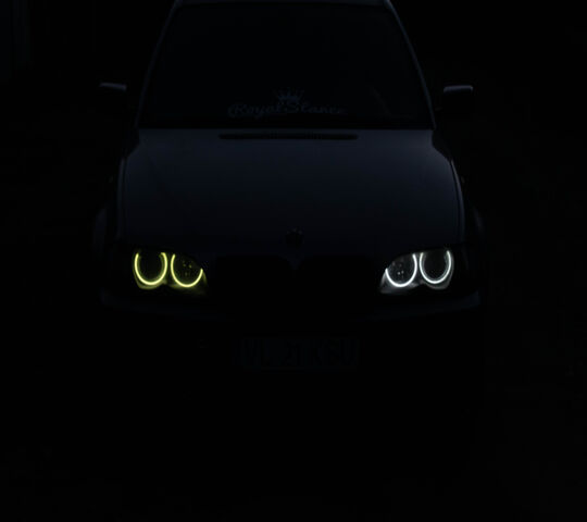 E46 Night Glow: The BMW with Yellow eyye s 🌙 Wallpaper - Download to ...
