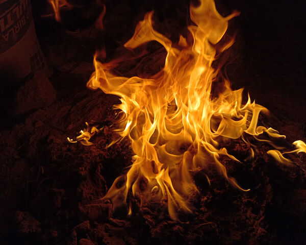 Vũ điệu của Thần Lửa 🔥✨