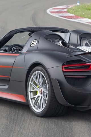 Porshce Spyder Rear