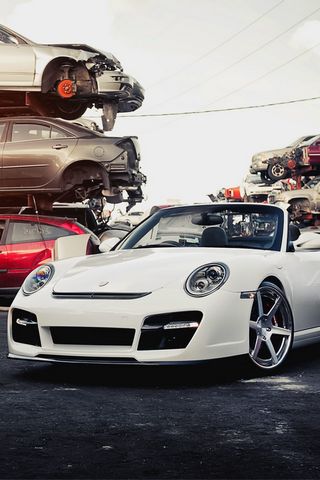 Porsche-911-автомобиль-кладбище-обои