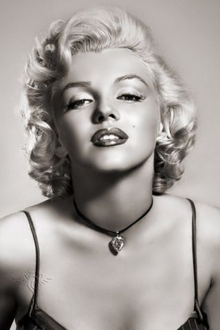 Marylin M