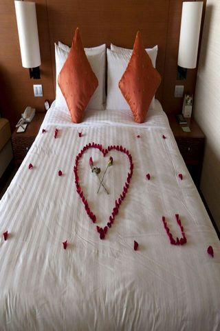 Кровать любові