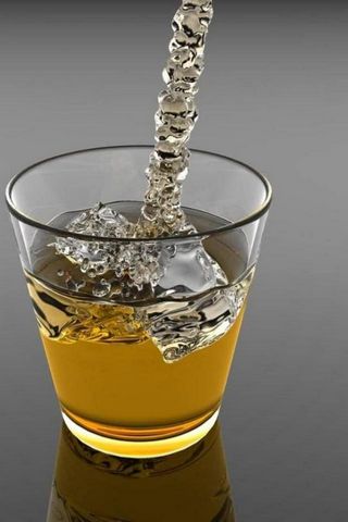 Pouring-Shot-Glass