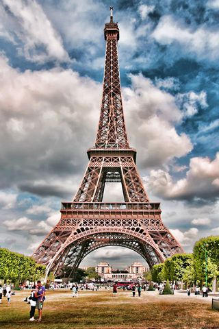 EIFELTOWER