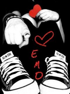 Emo Kiss  Emo Love Wallpaper 28259190  Fanpop