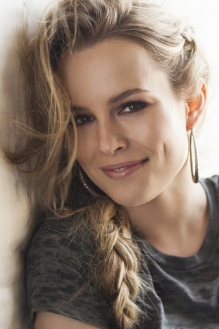 Bridget Mendler