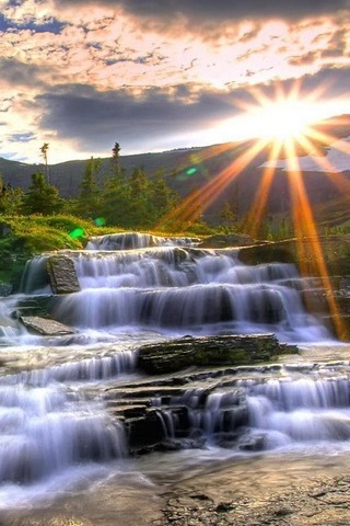 美しい滝