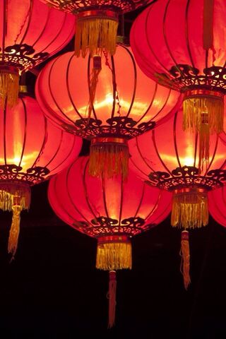 Radiant Glow of the Lanterne Rosse 🏮✨