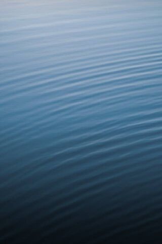 Serene Waves: The Calm of iOS 6
