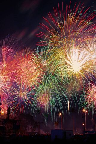 Spectacular Night Sky: A Firework Extravaganza! 🎆✨