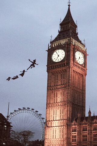 A Magical Flight Over London 🌟