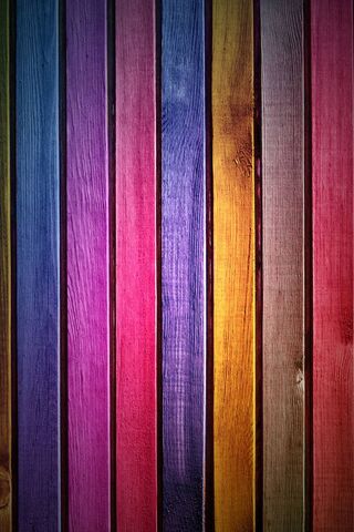 Vibrant Wooden Palette 🌈