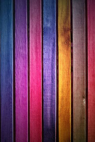 Vibrant Wooden Palette 🌈