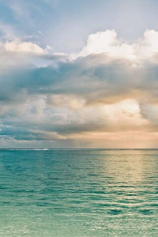 Serenity at Sea: The Ca..