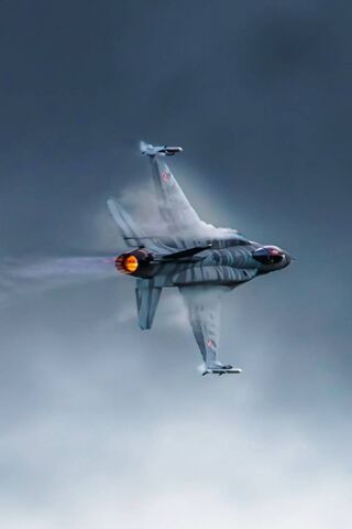 F 16 Savaşan Şahin