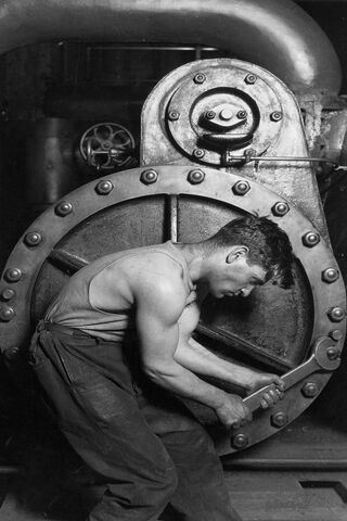 Lewis Hine 1920