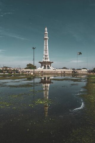 Majestic Minar-e-Pakistan: A Symbol of Unity 🇵🇰