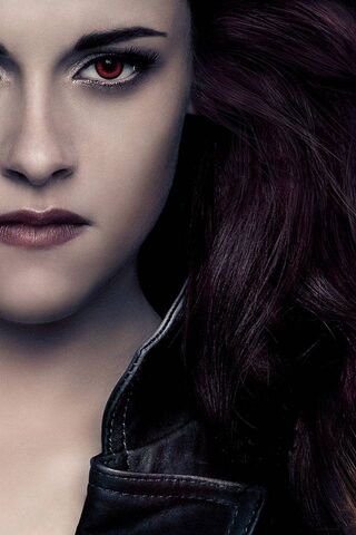 Bella Swan: The Enigmatic Transformation 🌑✨