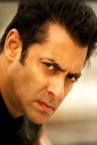 The Intensity of Salman Khan: A Bollywood Icon 🎬