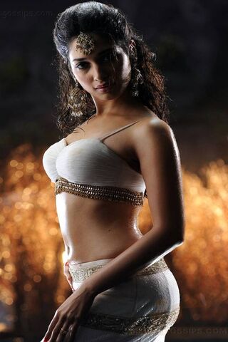Hot Tamanna Wallpaper - Download to your mobile from PHONEKY