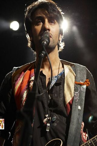 Electric Vibes: The Heart of a Rock Star 🎸✨