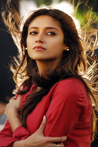 Radiant Ileana: A Moment of Grace ✨