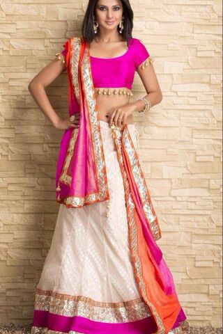 Elegance in Tradition: Jennifer Winget's Stunning Ethnic Look 🌸✨