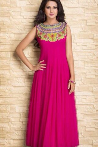 Radiant Elegance: Jennifer Winget in Pink