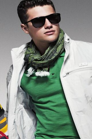 Bold Vibes: The Essence of Atitude 🌟