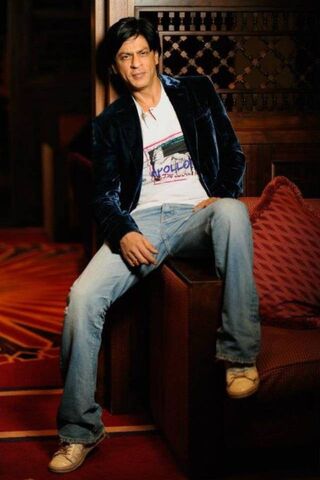 The Charismatic King of Bollywood 👑