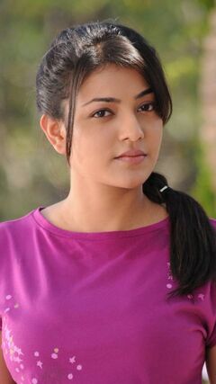 Kajal Agarwal Cute Wallpaper - Download to your mobile from PHONEKY
