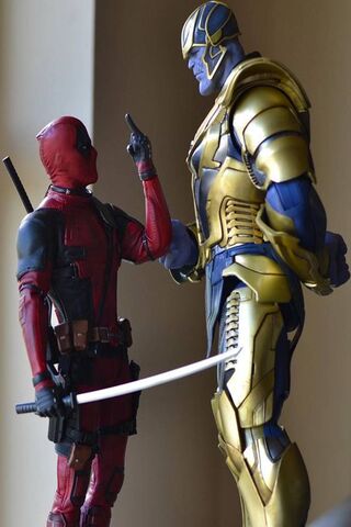 Deadpool Vs Thanos