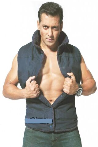 The Charismatic Star: Salman Khan Unveiled! 🌟