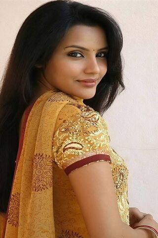 Radiant Elegance: The C..