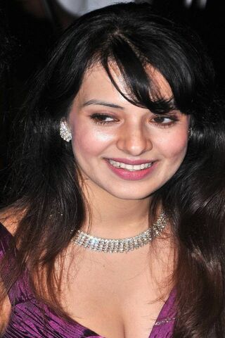 Saloni Hot Wallpaper - Download to your mobile from PHONEKY