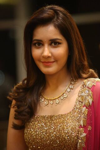 Raasi Khanna