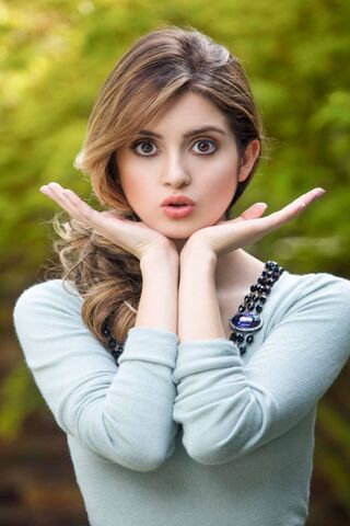 Laura's Charming Surpri..