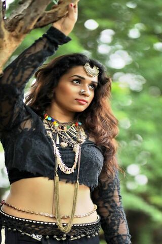 Elegance in Nature: A Glimpse of Chetana Uttej