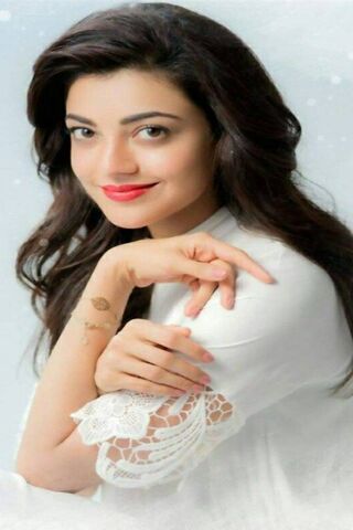 Radiant Elegance: The Charm of Kajal Agrawal ✨