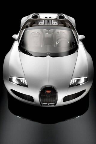 Elegance on Wheels: The Bugatti Grand Sport
