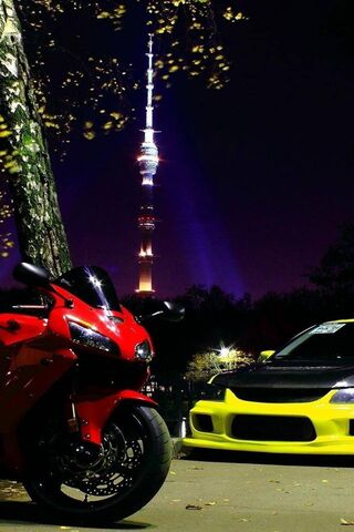 Night Lights: Honda Mee..
