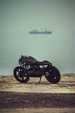 Honda CX500: The Timele..