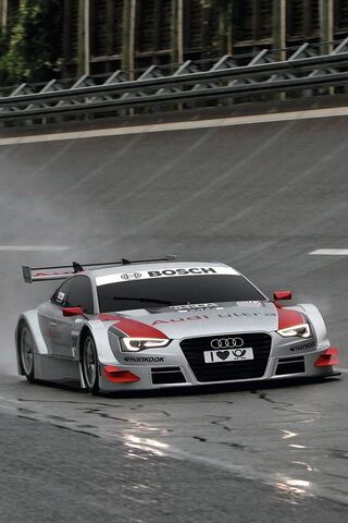 Audi A5 DTM: The Speed Demon of the Track! 🏎️💨