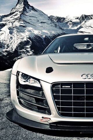 Audi R8: The Pinnacle of Performance and Style 🚗✨