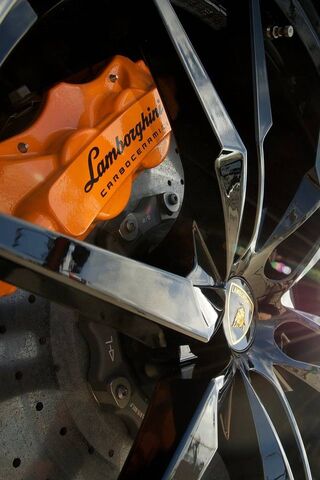 Power Meets Precision: The Aventador LP700