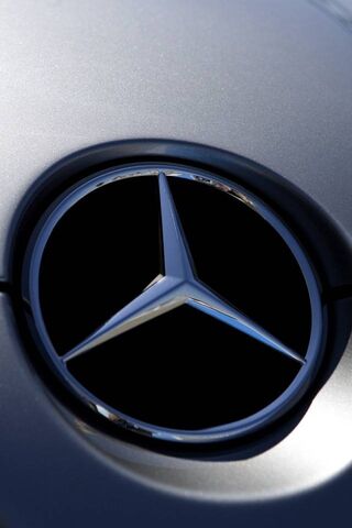 The Iconic Star: Mercedes-Benz Logo 🌟