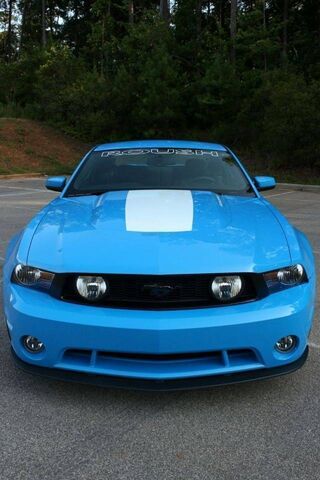 Roush 427R: The Blue Beast on Wheels! 🏎️💨