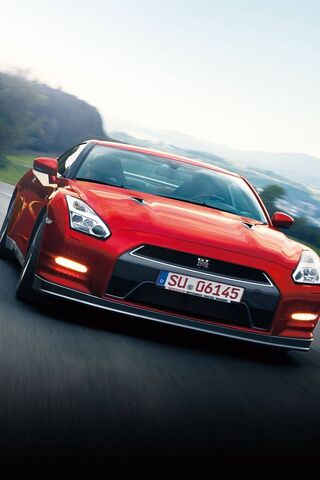 Nissan GT-R 2015: The U..